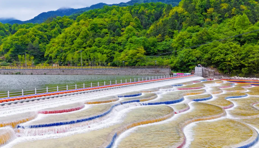 安徽青云峡景区的综合智能票务管理系统功能.png