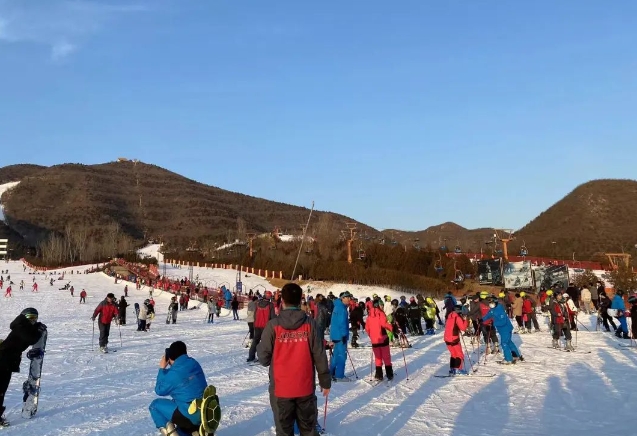 北京八达岭长城滑雪场一卡通管理系统服务商.png